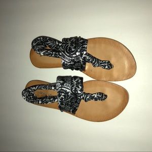 Dirty Laundry sandals